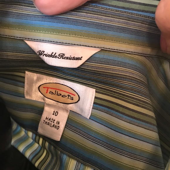 Beautiful shirt by Talbots - Picture 7 of 7